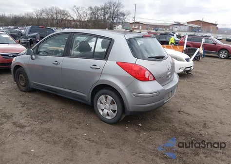 2011 Nissan Versa 1.8S z USA, uszkodzony, nr VIN 3N1BC1CP3BL382838